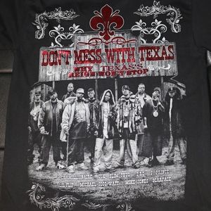 Rap graphic t shirt Don't mess with Texas